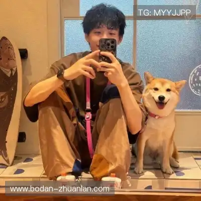 钟炳